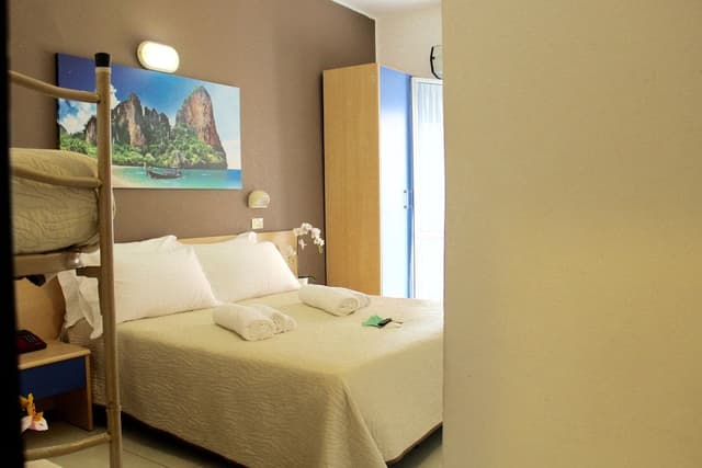 Economy Quadruple Room