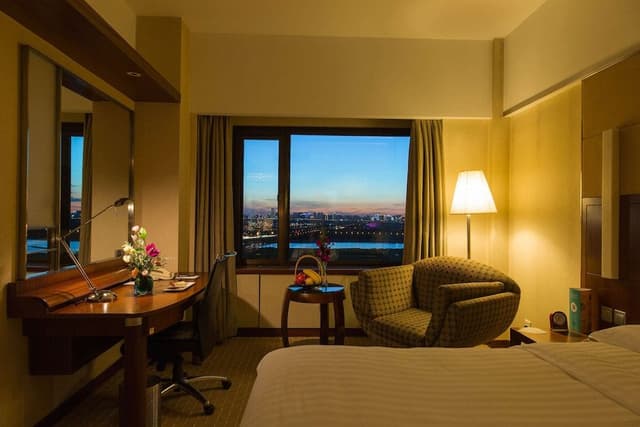 Horizon, Room, 1 Double Bed, River View