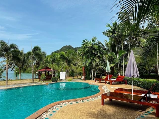Wooden Cottage Double Pool View