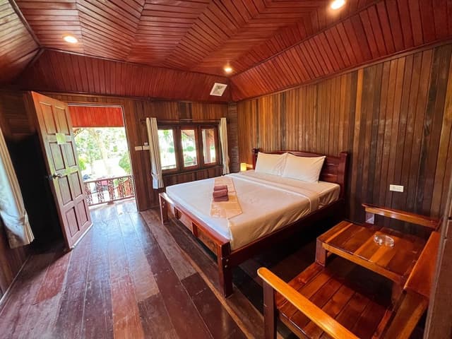 Wooden Cottage Double Pool View