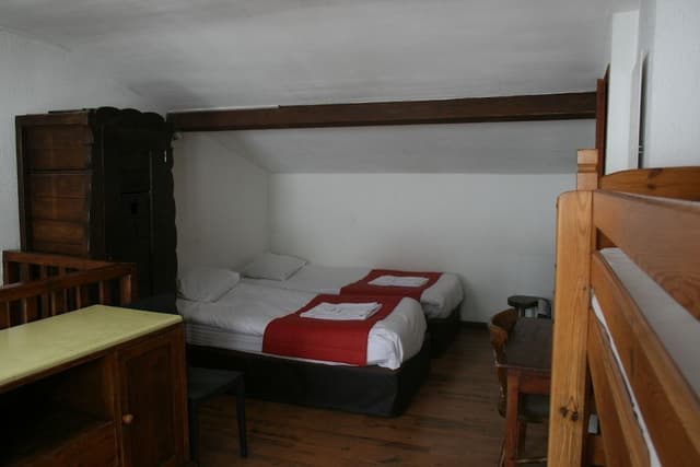 Family Room (Comfort)