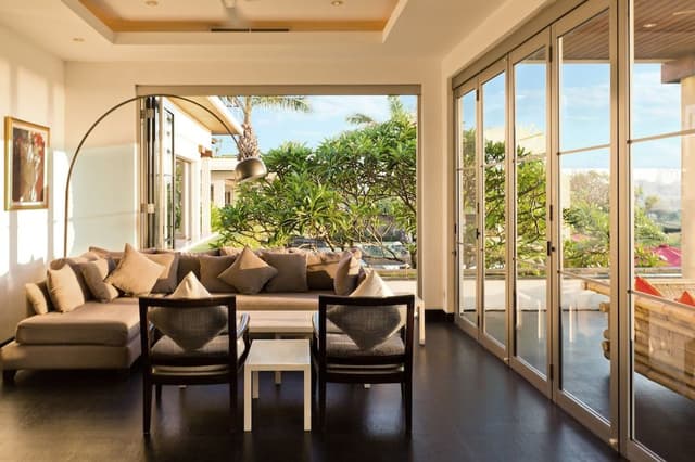 3 Bedrooms Deluxe Villa Beachfront