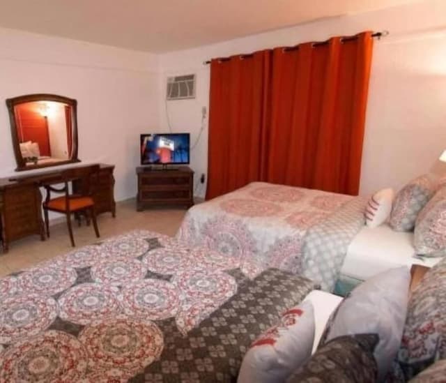 Classic Room, 2 Queen Beds, Non Smoking