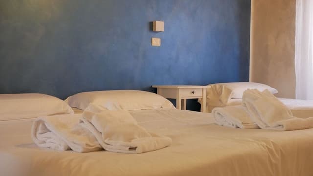 Comfort Triple Room