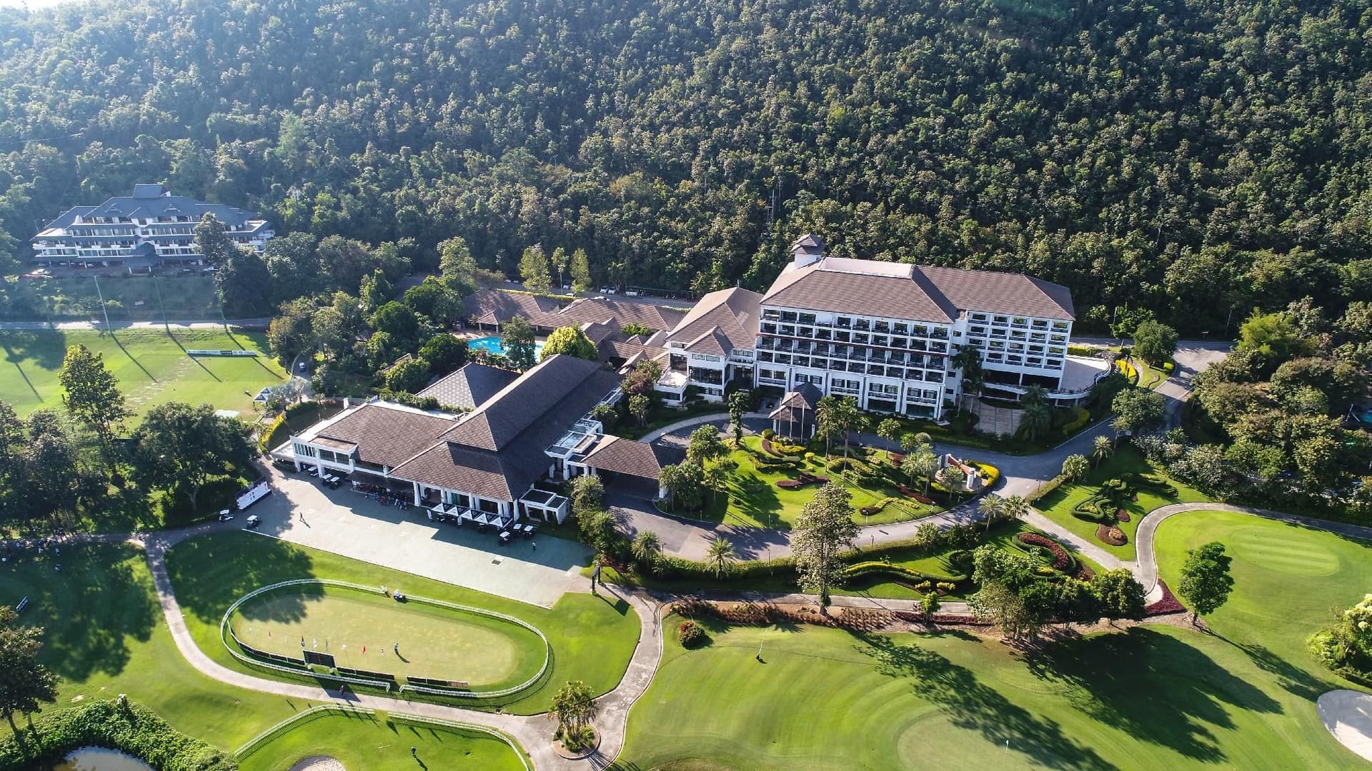 Alpine Golf Resort Chiangmai Alpine Golf Resort Chiangmai
