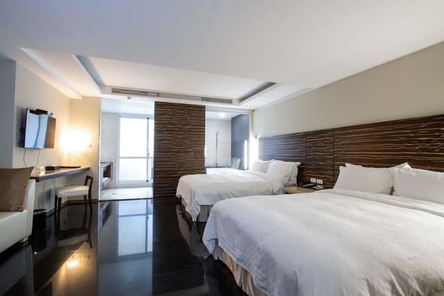 Fashion Quadruple Room