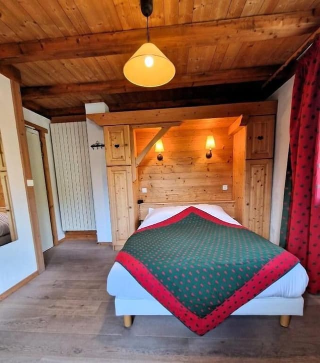 Basic Room, Balcony