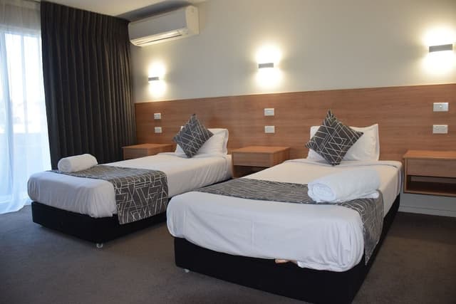 Luxury Twin Room, Mountain View