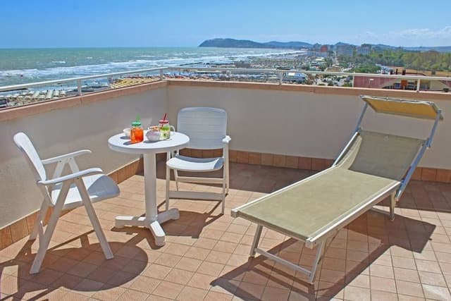 Superior Room, Sea Facing