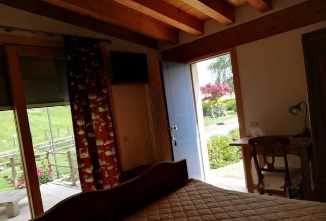 Superior Double Room, River View (Meschio)