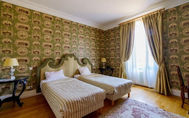 Chambre Chinoise / Romaine
