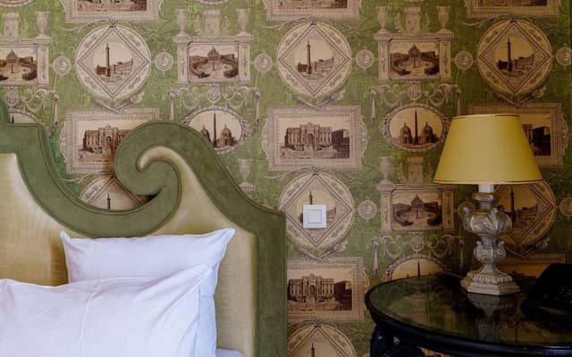 Chambre Chinoise / Romaine