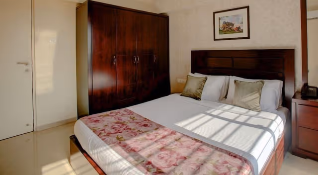Five Bedroom Executive Apartment