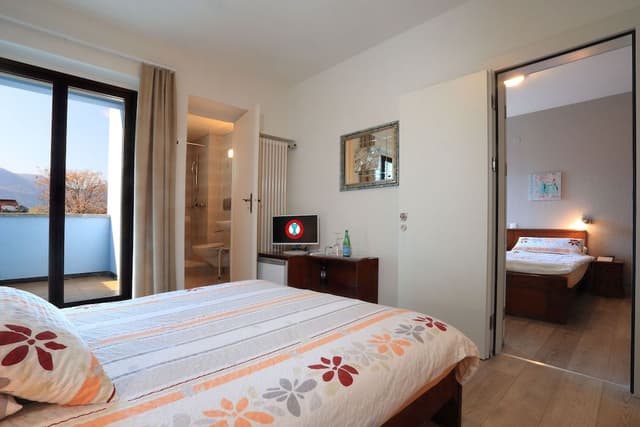 Basic Double or Twin Room, Non Smoking, Garden View