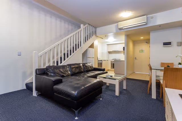 Design Loft, 1 Queen Bed, Non Smoking, City View