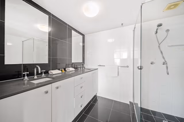 Premier Apartment, 3 Bedrooms, Non Smoking, City View