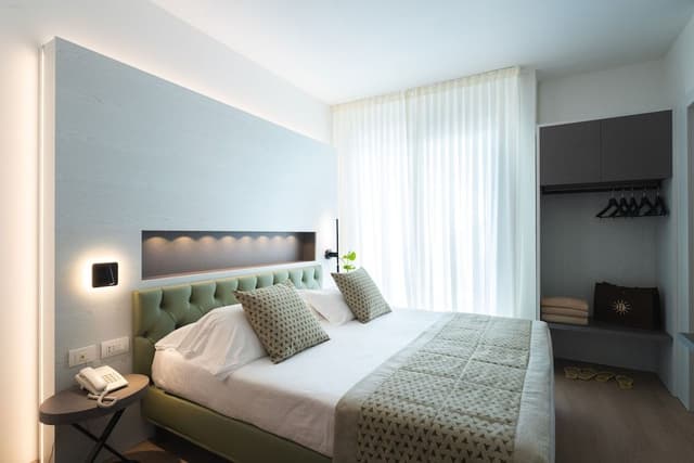 Triple Room, Partial Sea View
