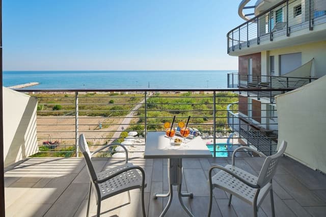 Classic Double Room, 1 Queen Bed, Sea View