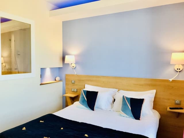 Chambre Double Supérieure, 1 grand lit, vue mer
