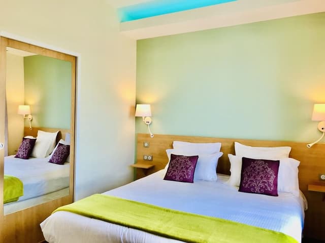 Chambre Double Deluxe, 1 grand lit, terrasse, vue mer