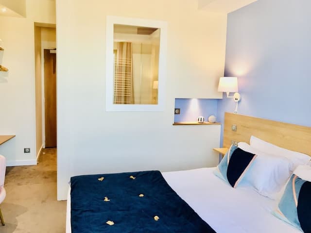 Chambre Double Supérieure, 1 grand lit, vue mer