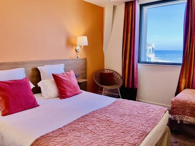 Chambre Double Supérieure, 1 grand lit, vue mer
