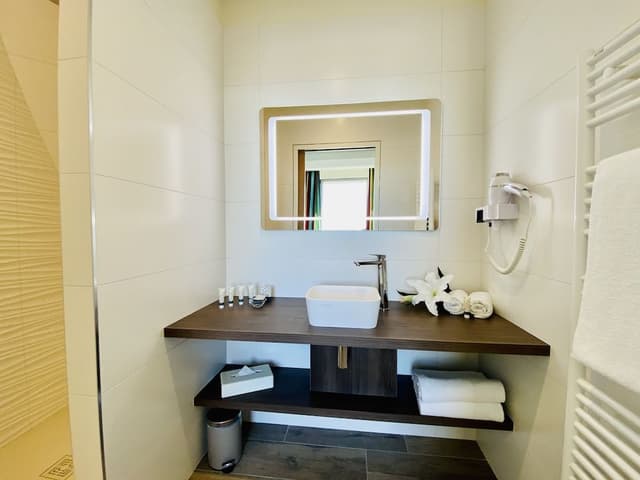 Chambre Double Supérieure, 1 grand lit, vue mer