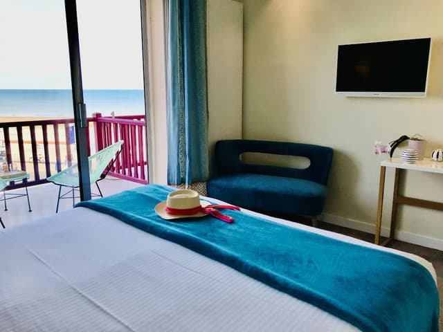 Chambre Double Deluxe, 1 grand lit, terrasse, vue mer