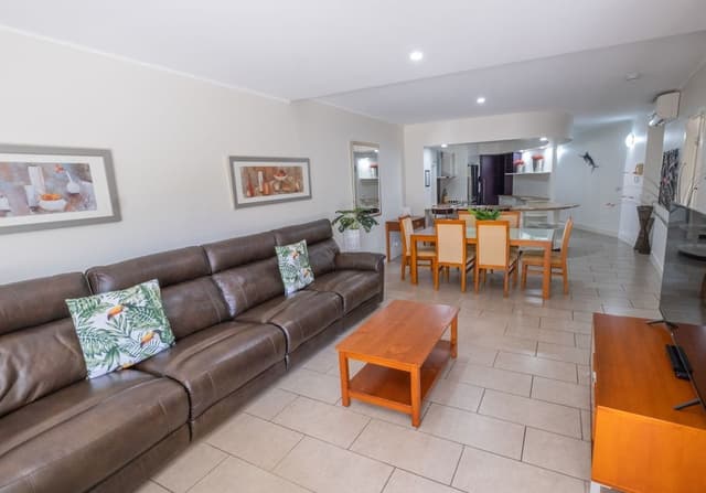 2 Bedroom Pool Access