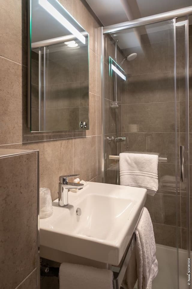 Grand Comfort Room