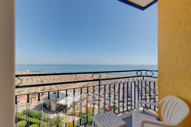 Standard Single Room, Terrace, Partial Sea View