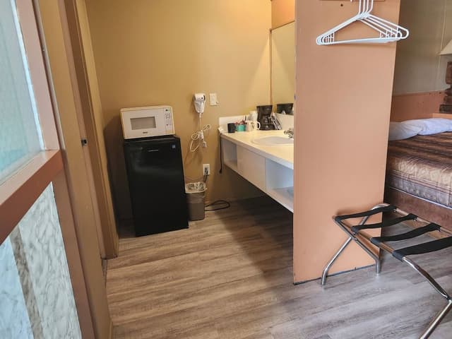 Standard Room, 2 Queen Beds