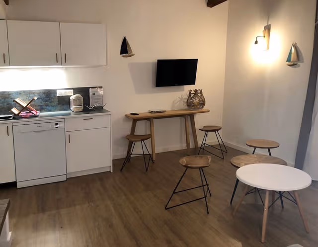 Standard Apartment, Ensuite, Sea View (T2)