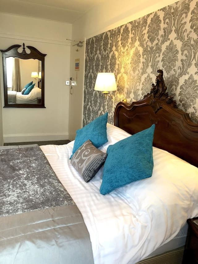 Deluxe Quadruple Room, Ensuite, Sea View ( / Double and Twin )