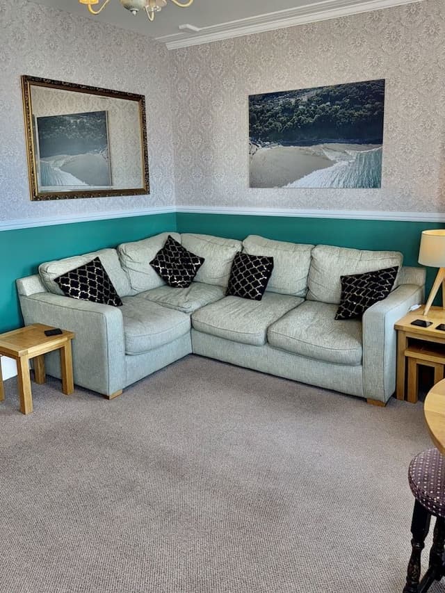 Superior Suite, Ensuite, Sea View (King- Double and bunks)