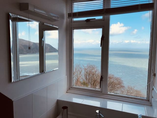 Superior Apartment, Ensuite, Sea View (Self catering 2king beds)