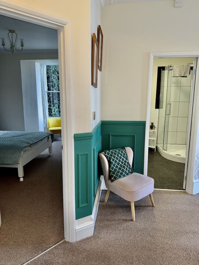 Superior Suite, Ensuite, Sea View (King- Double and bunks)