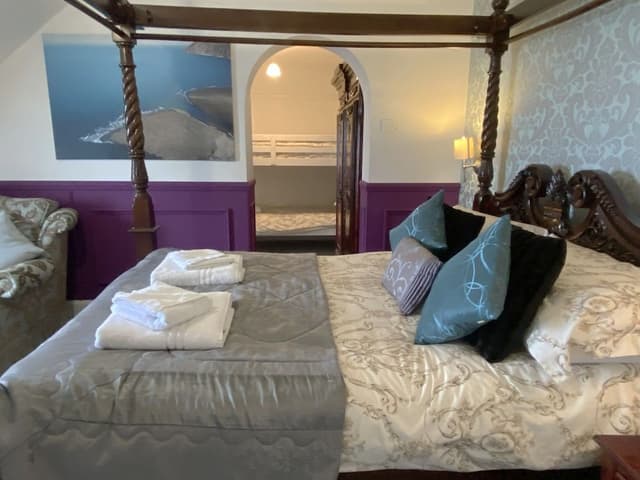Superior Suite, Ensuite, Sea View (Junior double and bunks /)