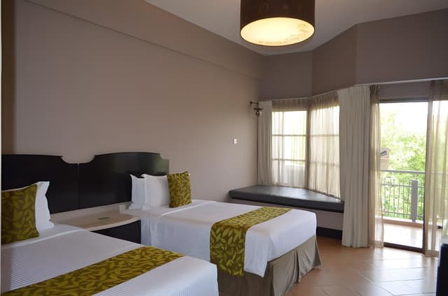 Deluxe Twin Room
