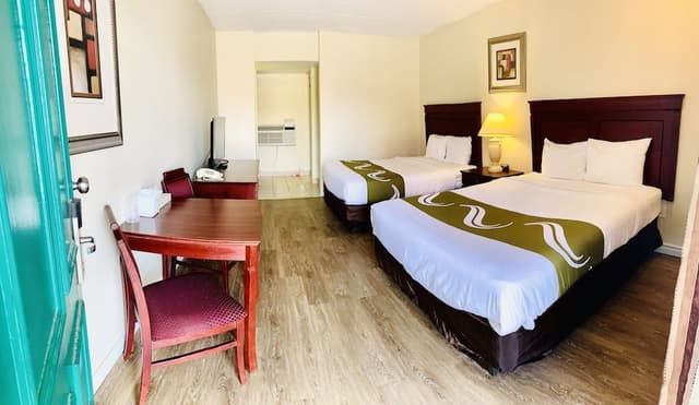 Double Room, 2 Double Beds, Microwave, Ground Floor