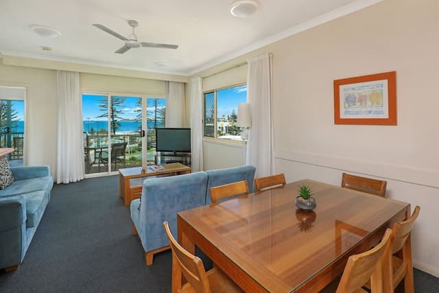2 Bedroom Apartment with 1 Bathroom