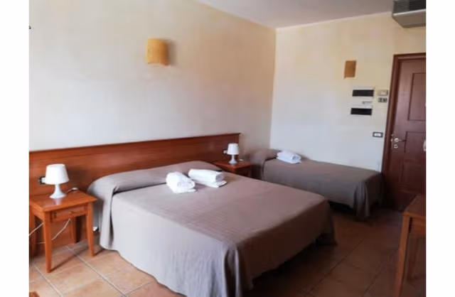 Triple Room