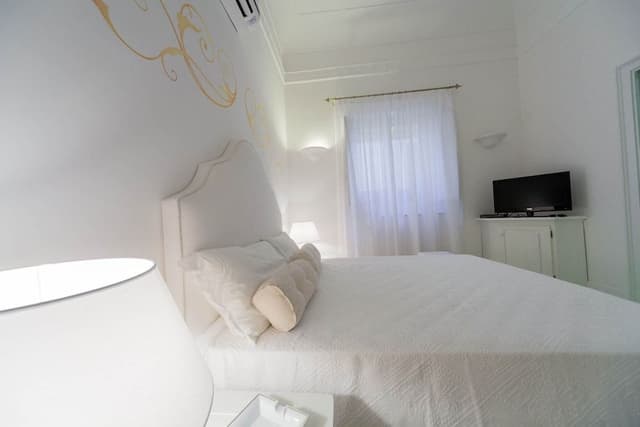Deluxe Double Room, Private Bathroom