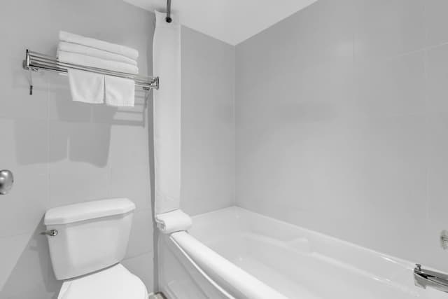 Superior Room, 2 Queen Beds, Pool Access