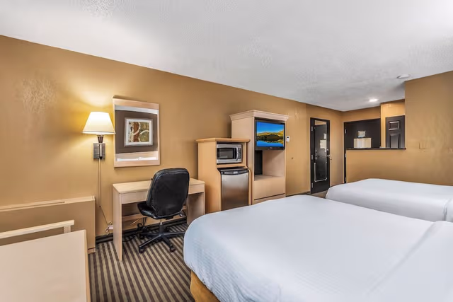 Standard Room, 2 Double Beds