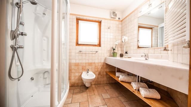 Apartment, 2 Bedrooms (4)