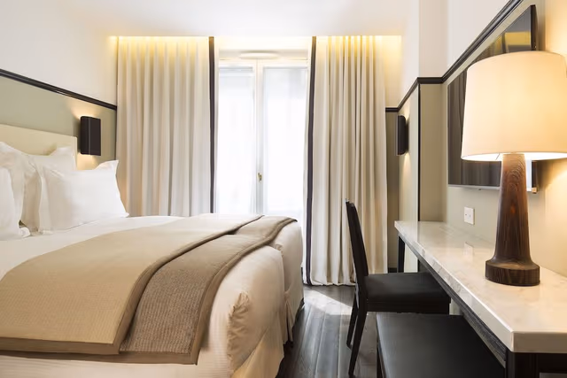 Double Room, Connecting Rooms