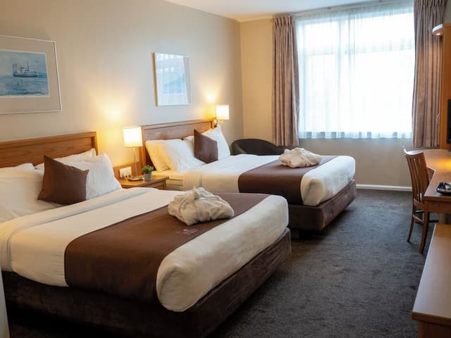 Twin Room, 2 Queen Beds
