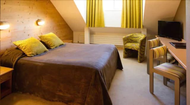 Comfort Double Room (Bathtub or shower)