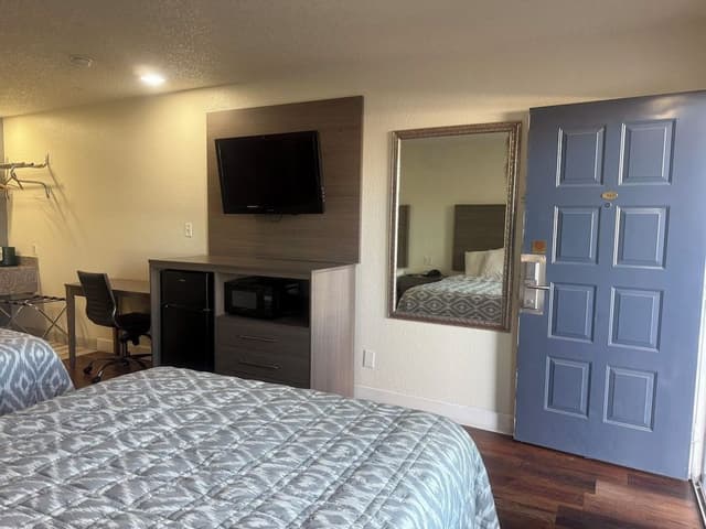 Standard Room, 2 Queen Beds